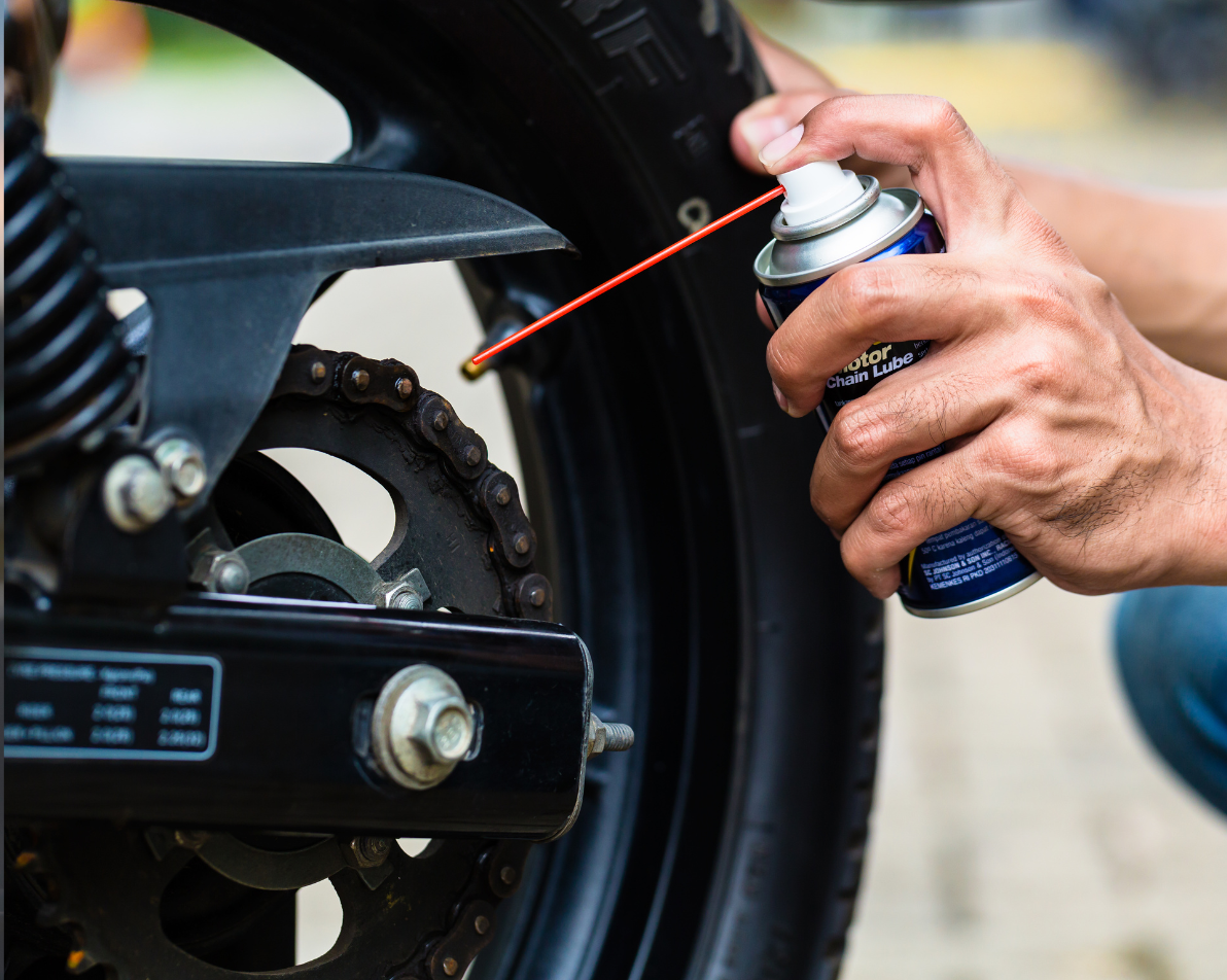 How to Clean your Motorcycle Chain with MotoJitsu
